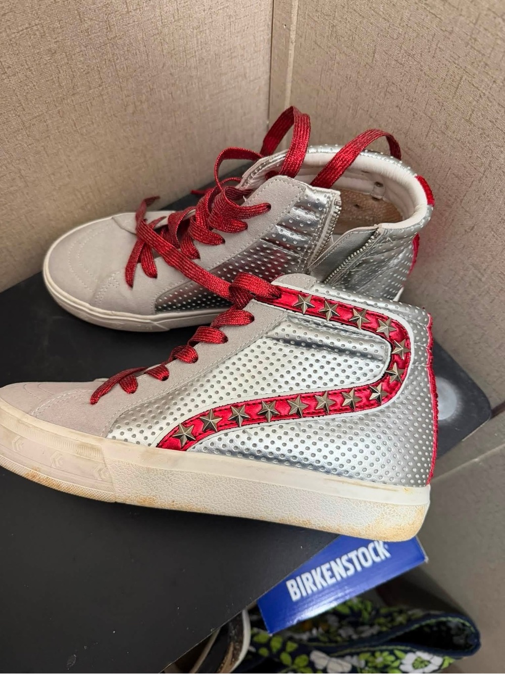 Vintage Havana’s High-Top Sneakers in Silver and Red